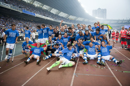 Realaren jokalariek Anoetan ospatu zuten Lehenengo Mailara itzultzea. 