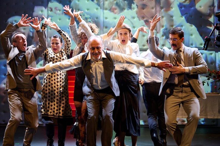 Esta producción del Arriaga está estos días en las Naves del Matadero.