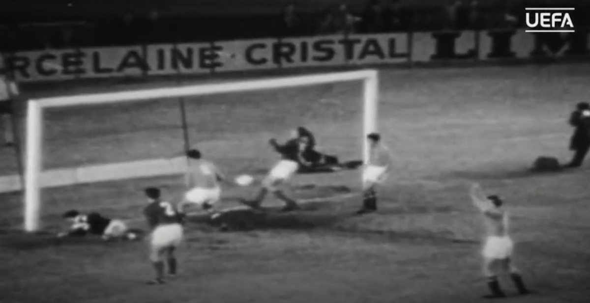 Imagen del partido Yugoslavia-Francia de 1960. (UEFA)