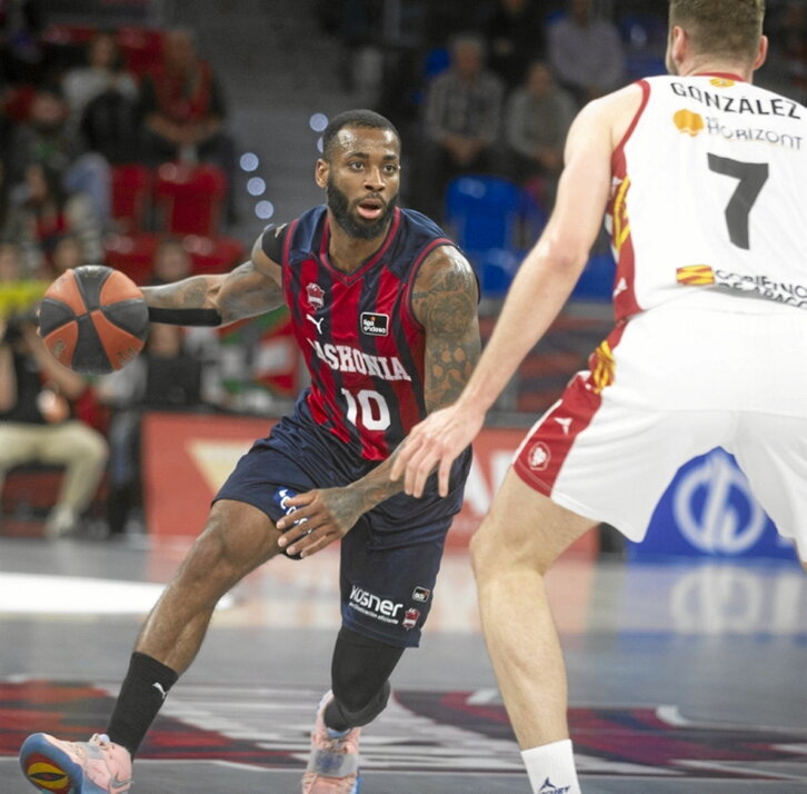 Codi Miller-McIntyre ante Zaragoza.