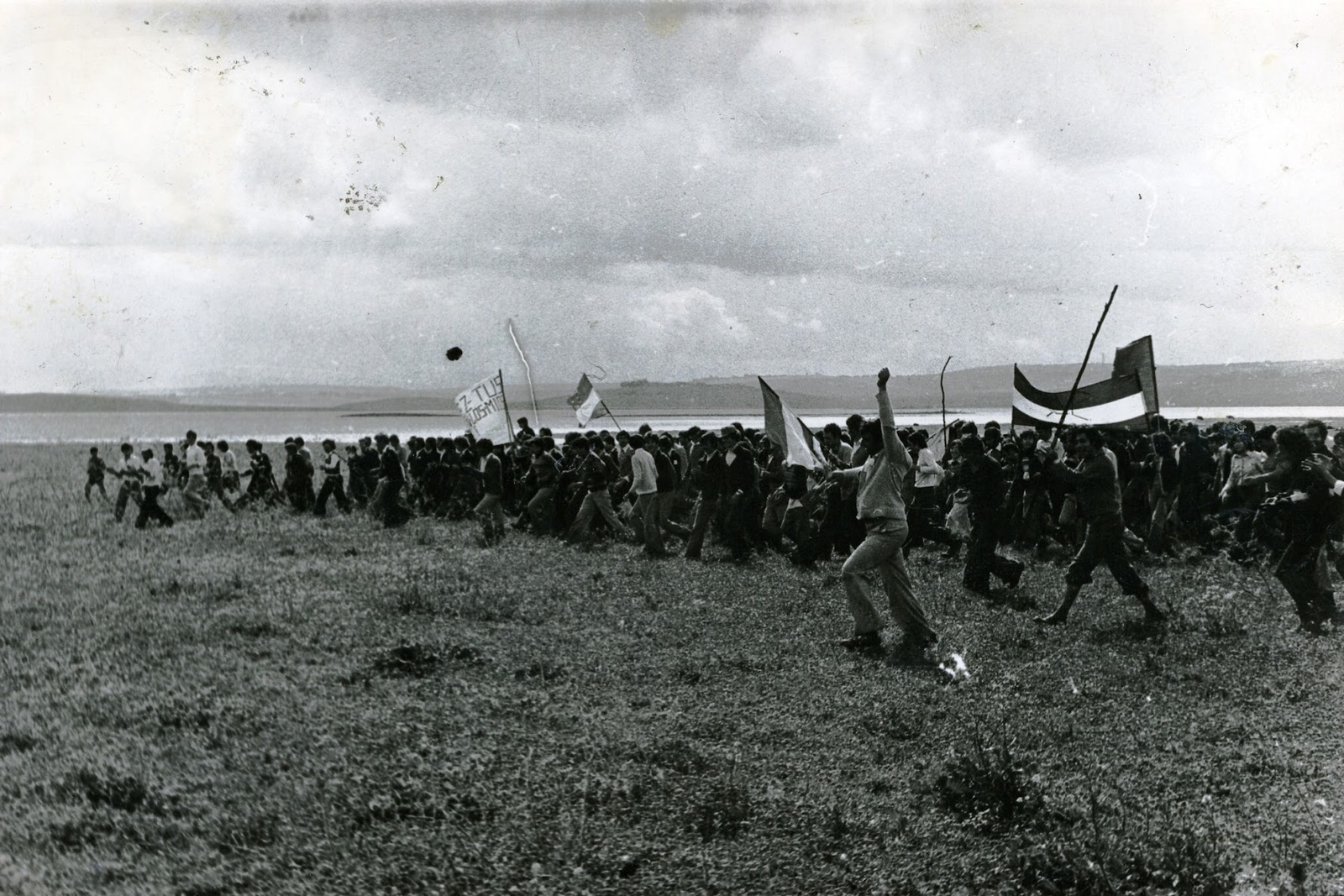 Jornaleros ocupan una finca del Instituto Nacional de Reforma y Desarrollo Agrario en C&aacute;diz. (ARCHIVO DE LA TRANSICI&Oacute;N)