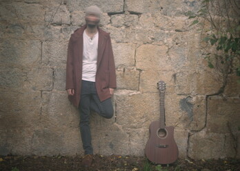 Peru Arregi donostiarraren bakarkako proiektua da Suon eta ‘Taupada’ haren lehen diskoa.