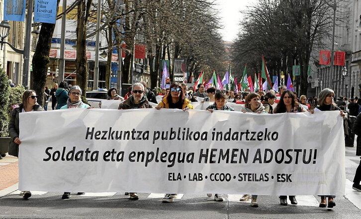 Ikasturte honetan lau greba egun egin dituzte hezkuntza publikoan.