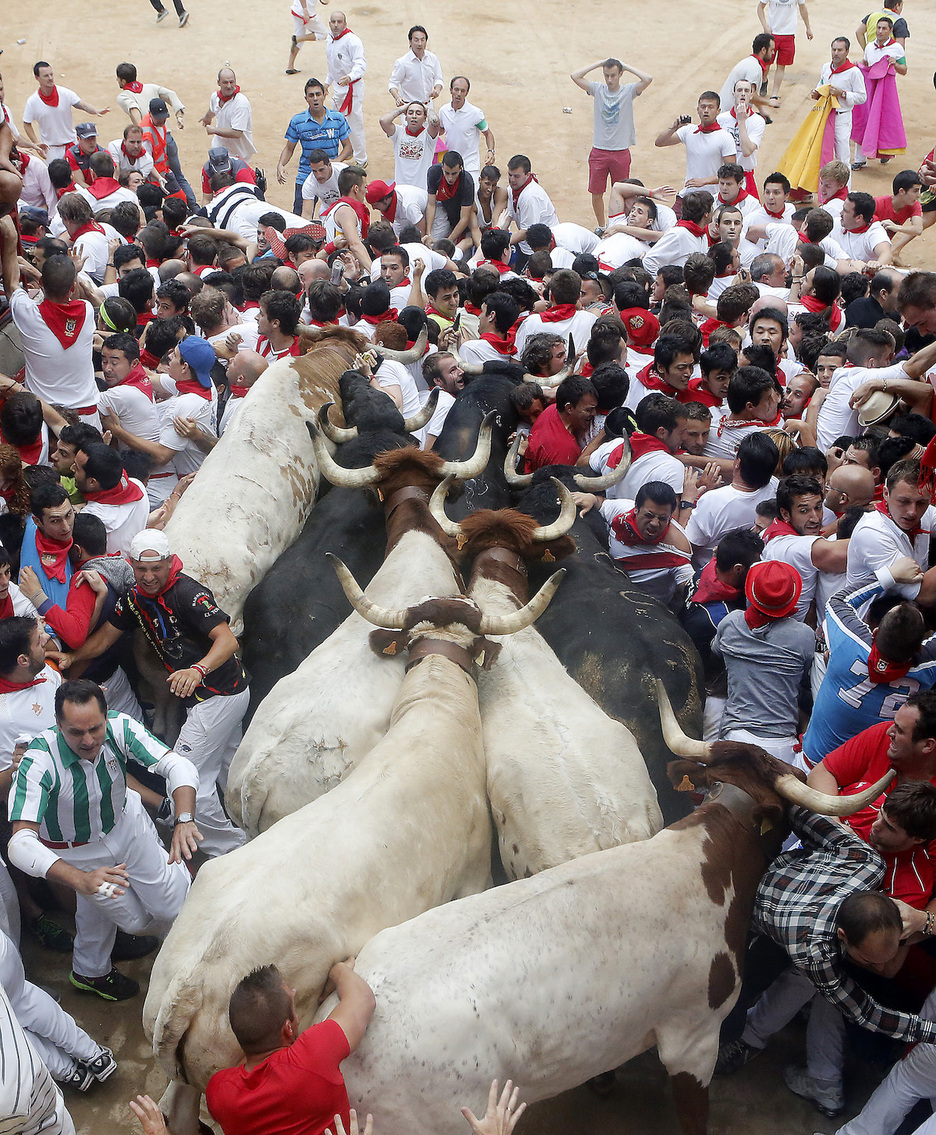 Otra perspectiva de la montonera. Otra perspectiva de la montonera.