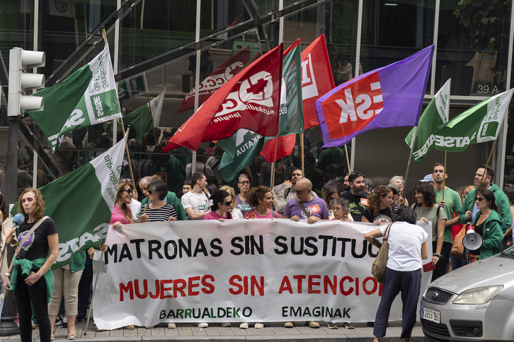 Movilización de matronas en Bilbo el 6 de junio.