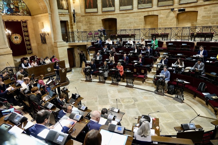 Pleno de las Juntas Generales en Gernika.