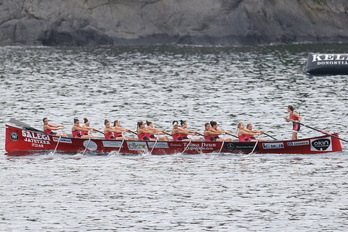 Zumaiako Telmo Deun ontzia, iazko igoera fasean, Bermeoko uretan. 
