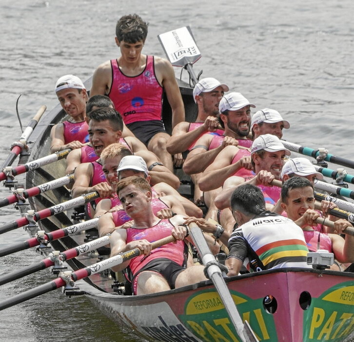 San Juaneko eskifaia, iazko estropada batean.