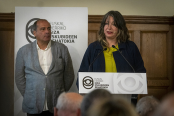 Iratxe Urizar eta Agus Hernan Giza Eskubideen Behatokiaren izenean, aurkezpenean.