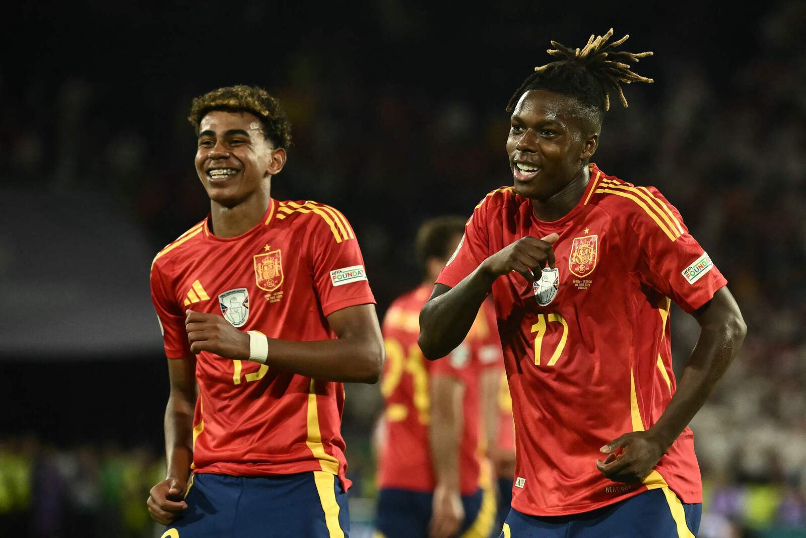 Nico Williams lidera el ataque de la selección española junto con Lamine Yamal. (Angelos TZORTZINIS / AFP)
