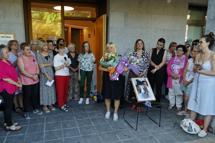 Asun Casasola, madre de Nagore Laffage, agradece el acto de recuerdo a su hija.