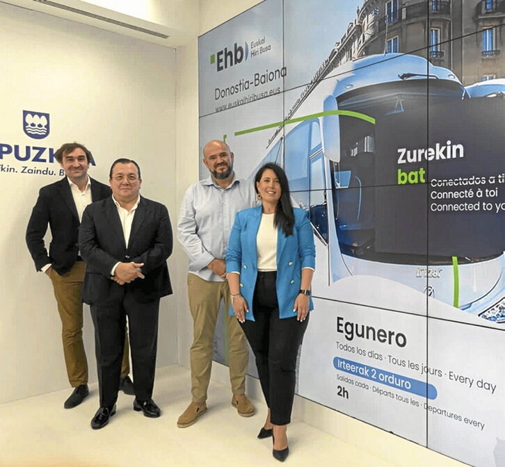 Presentación de la nueva línea de bus.