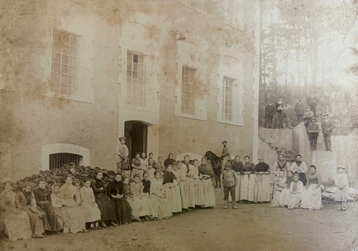 La Encartada lantegiko irudi bat, XX. mende hasierakoa.