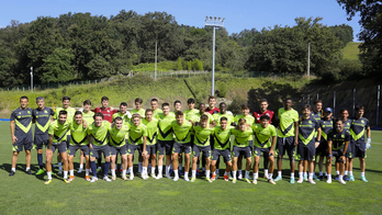 Foto de familia de los realistas que han arrancado hoy la pretemporada.
