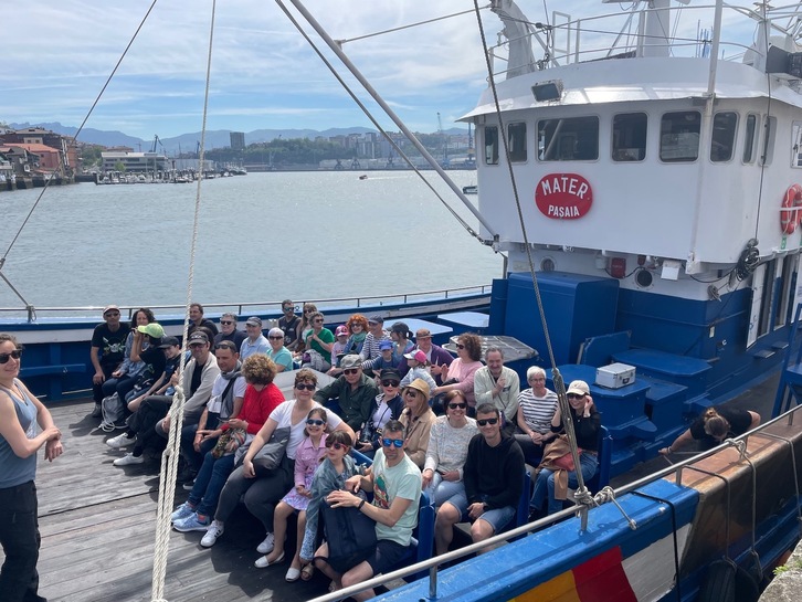 Mintzalagun proiektuko jardueretako bat, irudian.