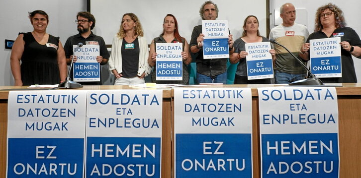 Sindikatuek agerraldia egin zuten atzo, Bilbon.