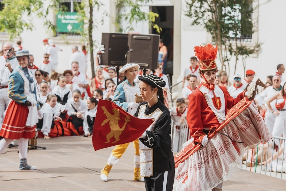 Baionako bestak 2024 dimanche igandea Baionako bestak 2024 dimanche igandea