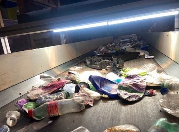 Itsas ekosistemak babesteko soluziobideetan aritzen da Gaiker zentro teknologikoa.