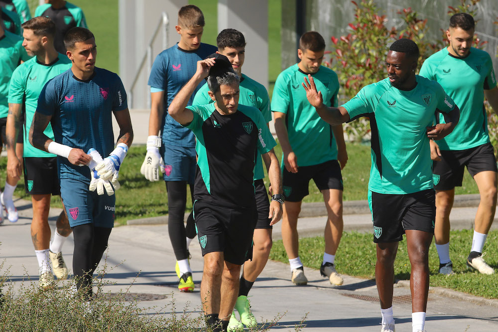 Padilla eta Gastesi Valverderen aginduetara entrenatzen ari dira denboraldi aurrean. (Oskar MATXIN EDESA / FOKU)