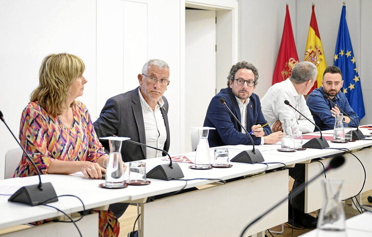 Reunión de la Junta de Transferencias para el trapaso de Tráfico de ayer.