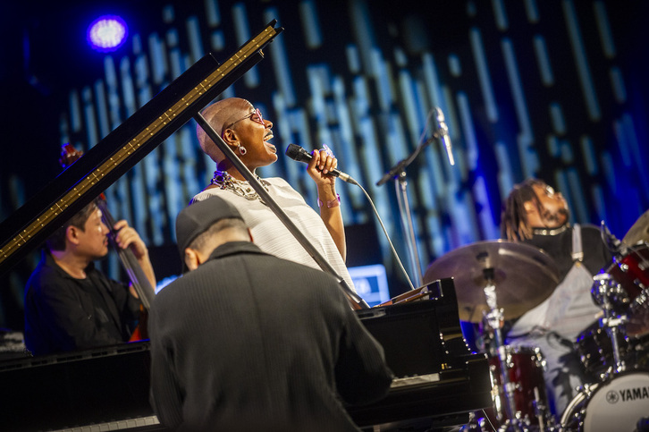 Cécile McLorin Salvant en Gasteiz.