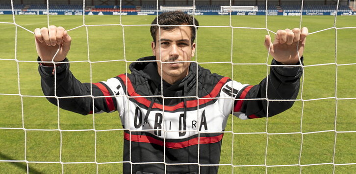 Manu Sánchez recala a préstamo en el Alavés, con el objetivo de acumular minutos en el lateral izquierdo.