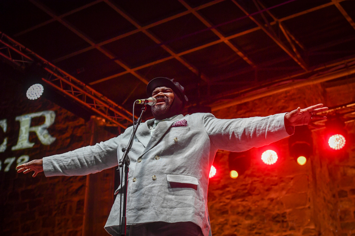 Gregory Porter, durante su actuación de este viernes en Donostia.