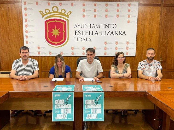 Lizarrako EH Bilduren zinegotzien prentsaurrekoa.