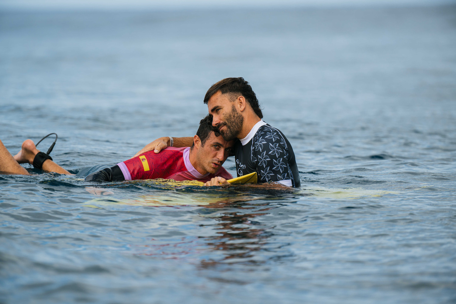 Andy Criere lehiakidea eta Aritz Aranburu, Espainiako Selekzioko entrenatzailea (ISASURF.ORG)