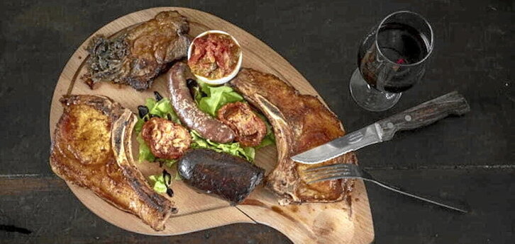 Los 24 restaurantes que han adoptado el sello Tokikoa se comprometen a elaborar platos que solo incluyan productos locales de calidad.