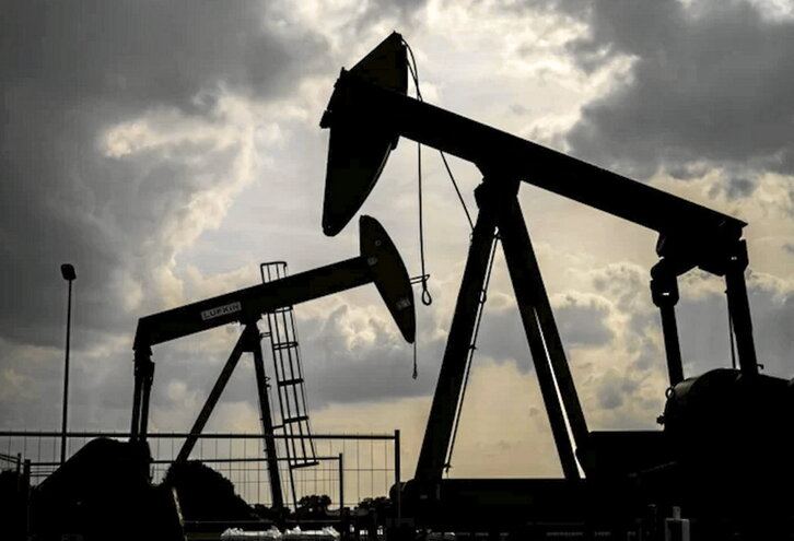 La OPEP ha revisado ligeramente a la baja la demanda de petróleo.