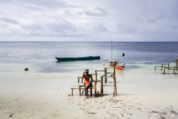 Un veterano miembro de tribu Bajau, víctima de la sobrepesca y del cambio climático.