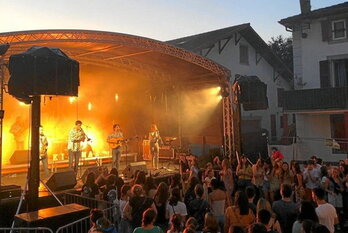 Après l’effort, le réconfort avec les concerts.