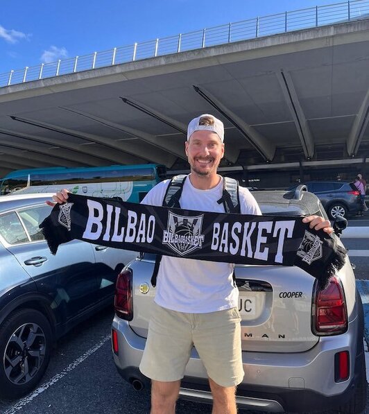 El veterano Zoran Dragic, una de las caras nuevas de Bilbao Basket presentes en Artxanda.