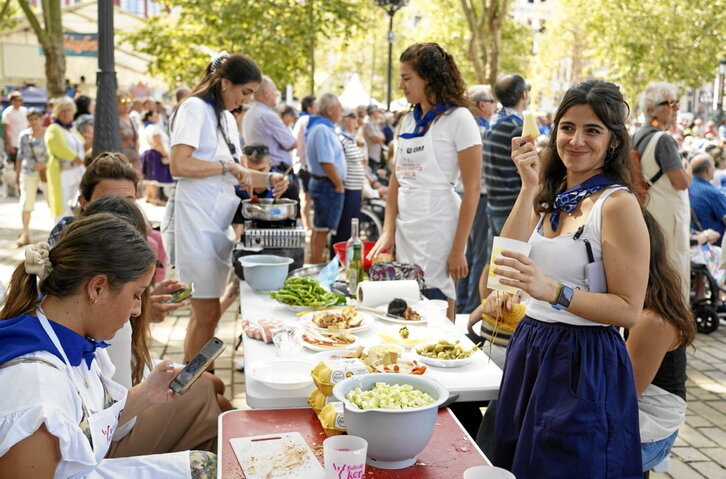 El tradicional concurso gastronómico arrancó ayer.