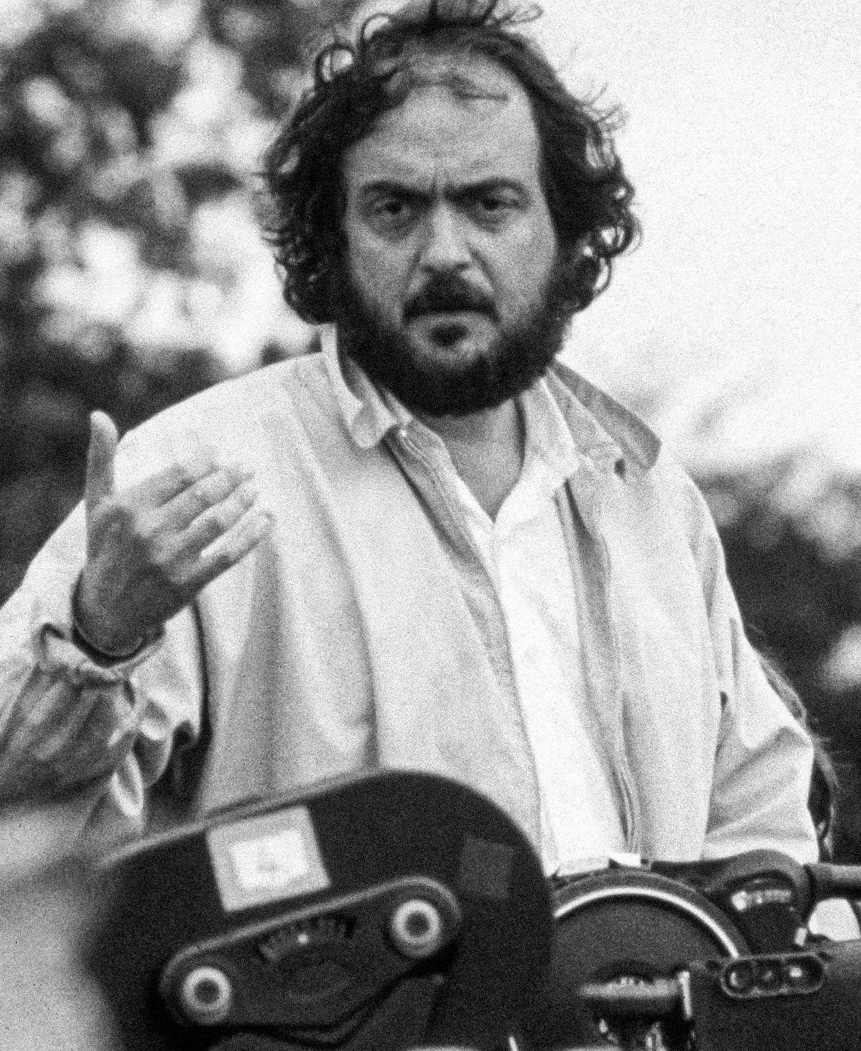 Kubrick, rondando ‘Barry Lyndon’ en 1975. (Wikimedia Commons)