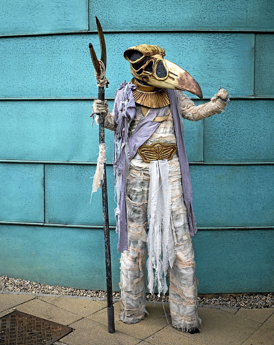 Ben Fidler, de 23 años y de Liverpool, posa reconvertido en Khonshu.