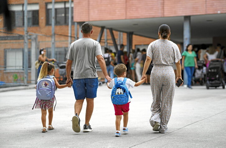 Para las familias es un gran desembolso el que se realiza a inicios de cada curso escolar.
