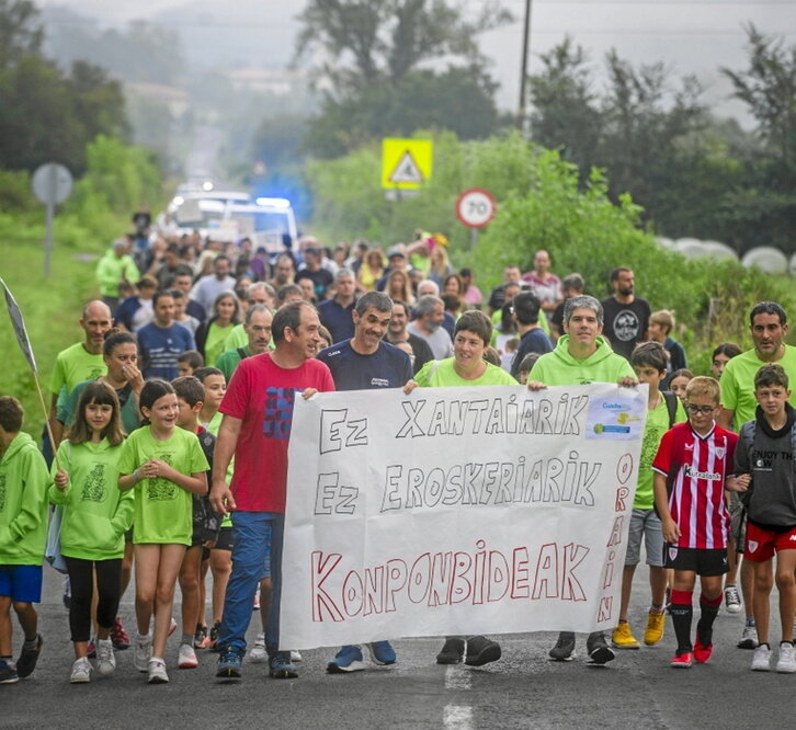 Protesta en Aiara en el inicio del curso pasado.