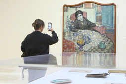 Eloísa Guinea, retratada por su marido en 1916.