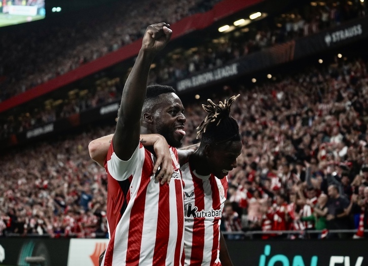 Los hermanos Williams celebran el primer tanto de la noche, obra de Iñaki.