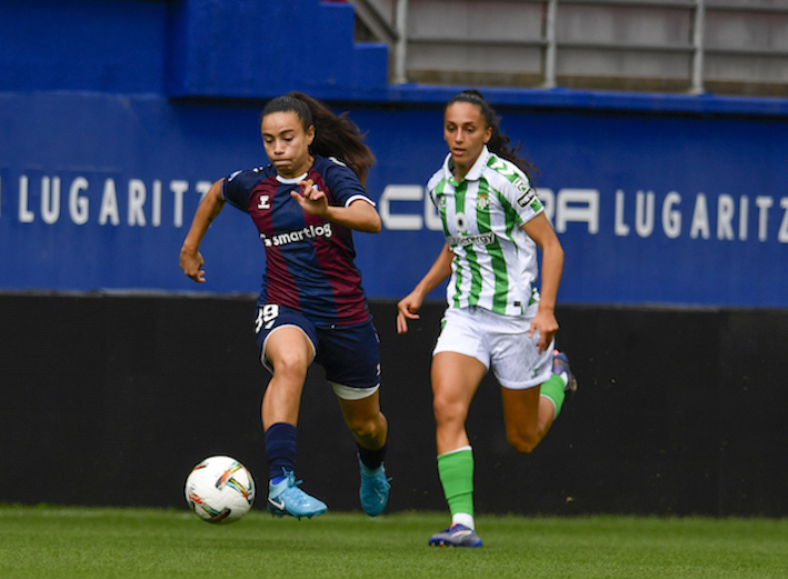 El Betis no marcó en Ipurua... ni en ningún otro partido. Gorka Rubio / Foku