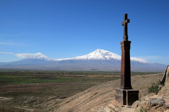 Le mont Ararat vue d’Arménie. 