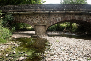 Une étude commandée par l'Agglo Pays Basque prévoit une perte de disponibilité de 30% d'eau pour le Pays Basque à échéance 2040.