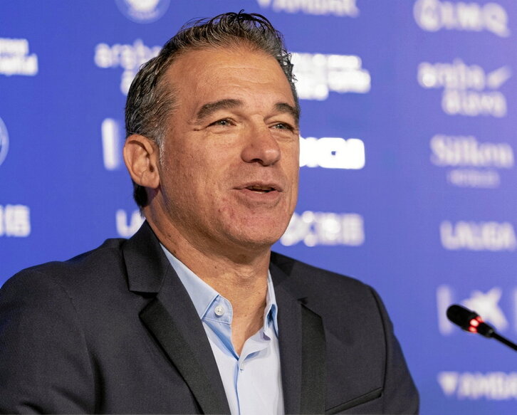 Luis García Plaza se emocionó en su despedida como entrenador albiazul.