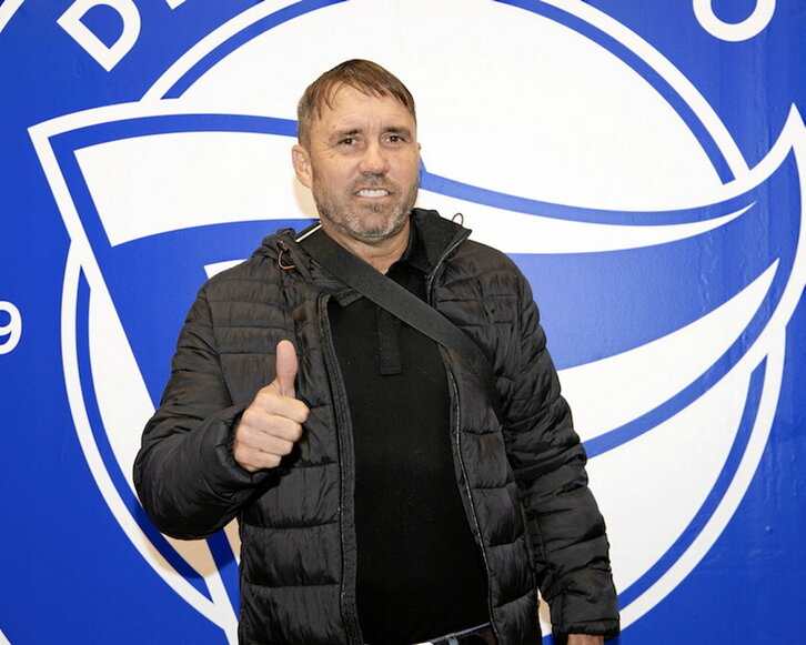 «Chacho» Coudet, el día de su presentación como entrenador del Deportivo Alavés.