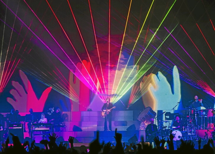 Los británicos Pulp, liderada por el carismático Jarvis Cocker, estarán en BBK Live de 2025.