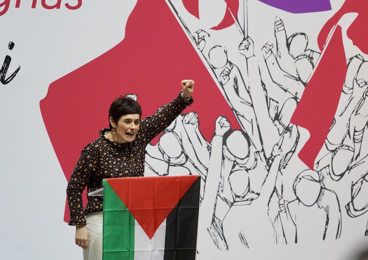 Garbiñe Aranburu LABeko koordinatzaile orokorra ekitaldian.