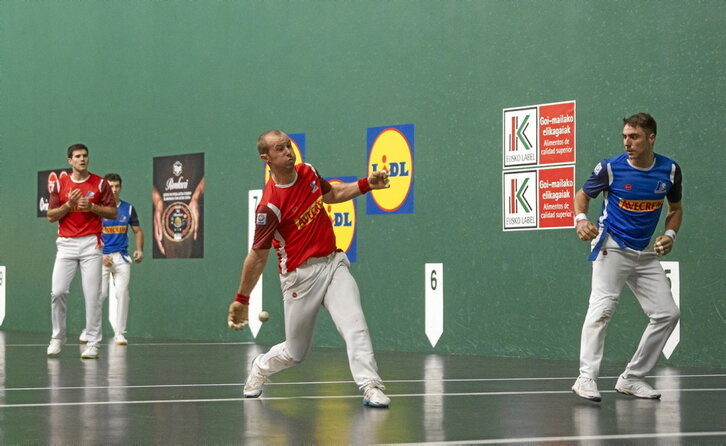 Zabaletaren bikote kidea baino askoz gehiago dela erakutsi zuen Elordik, atzo, Labriten.