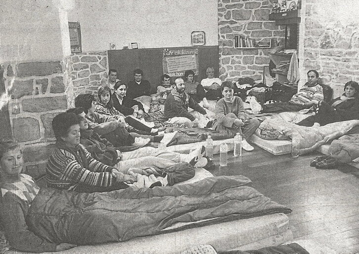 Huelguistas de hambre en el Buen Pastor en diciembre de 1995.